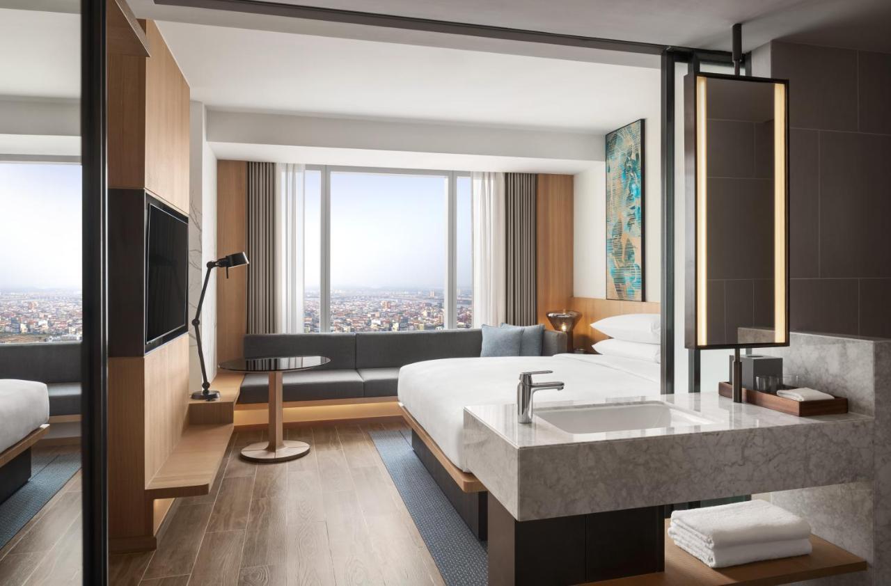 فندق Fairfield By Marriott بنوم بنه المظهر الخارجي الصورة