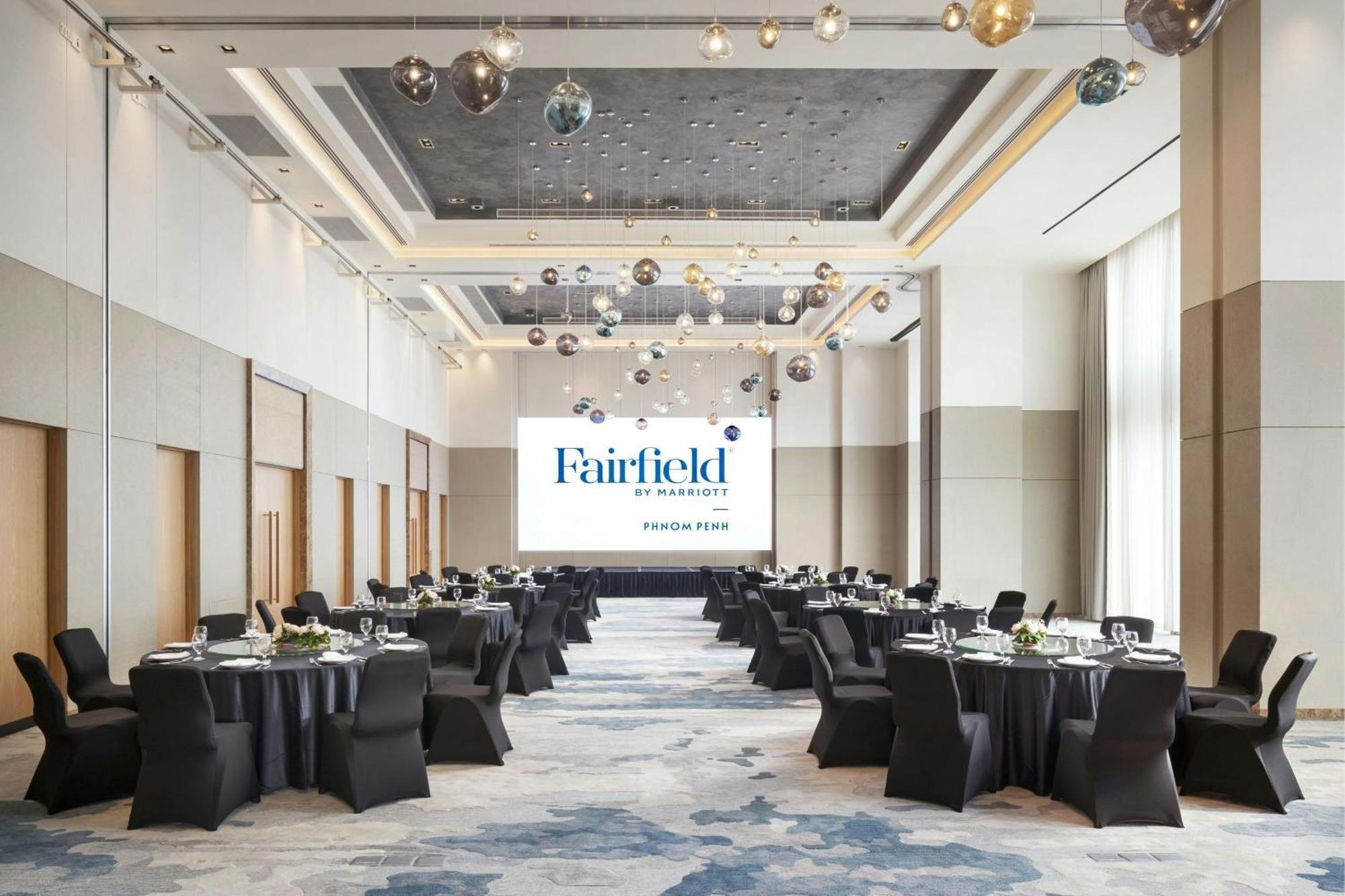 فندق Fairfield By Marriott بنوم بنه المظهر الخارجي الصورة